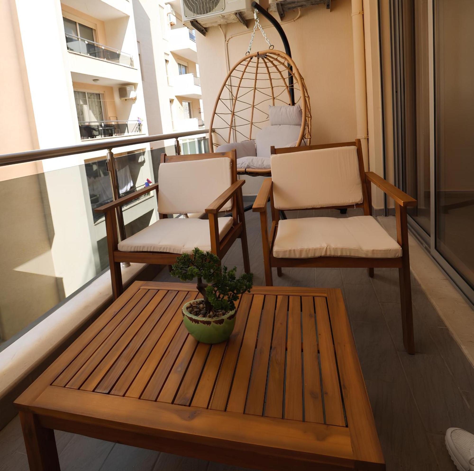 Sea View Apartments Durrës Esterno foto